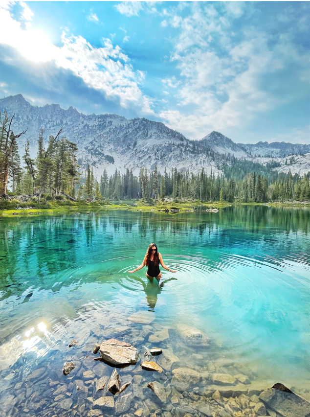 You are currently viewing An Unforgettable Trip To The Sawtooth Mountains, Idaho